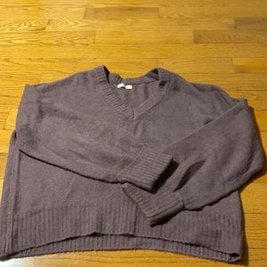 Purple v neck sweater